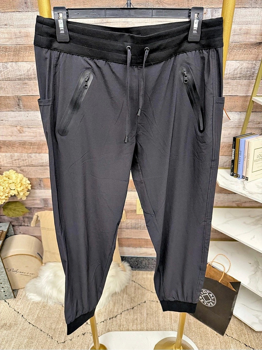 Blanc Noir Black Getaway Jogger